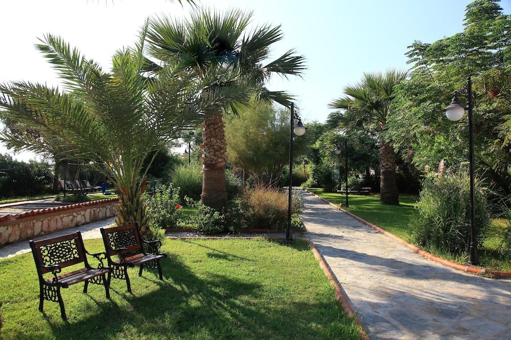 Club Cactus Paradise Gumuldur Exterior photo